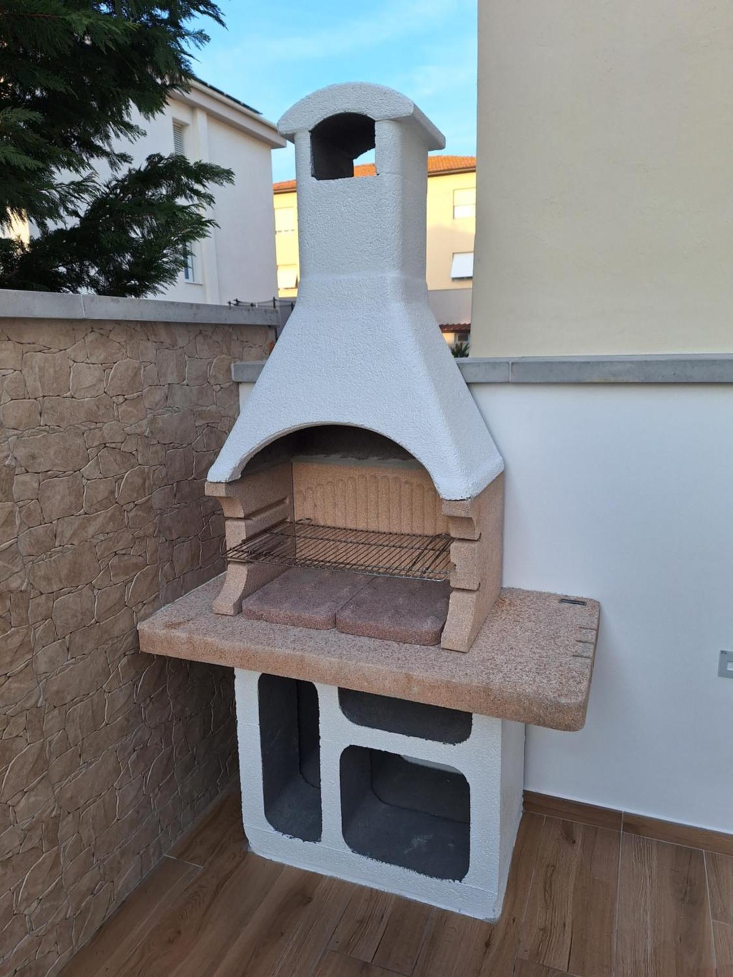 צ'צ'ינה Dd House Family Holiday Apartment מראה חיצוני תמונה